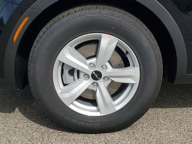 new 2025 Kia Sorento car, priced at $29,448