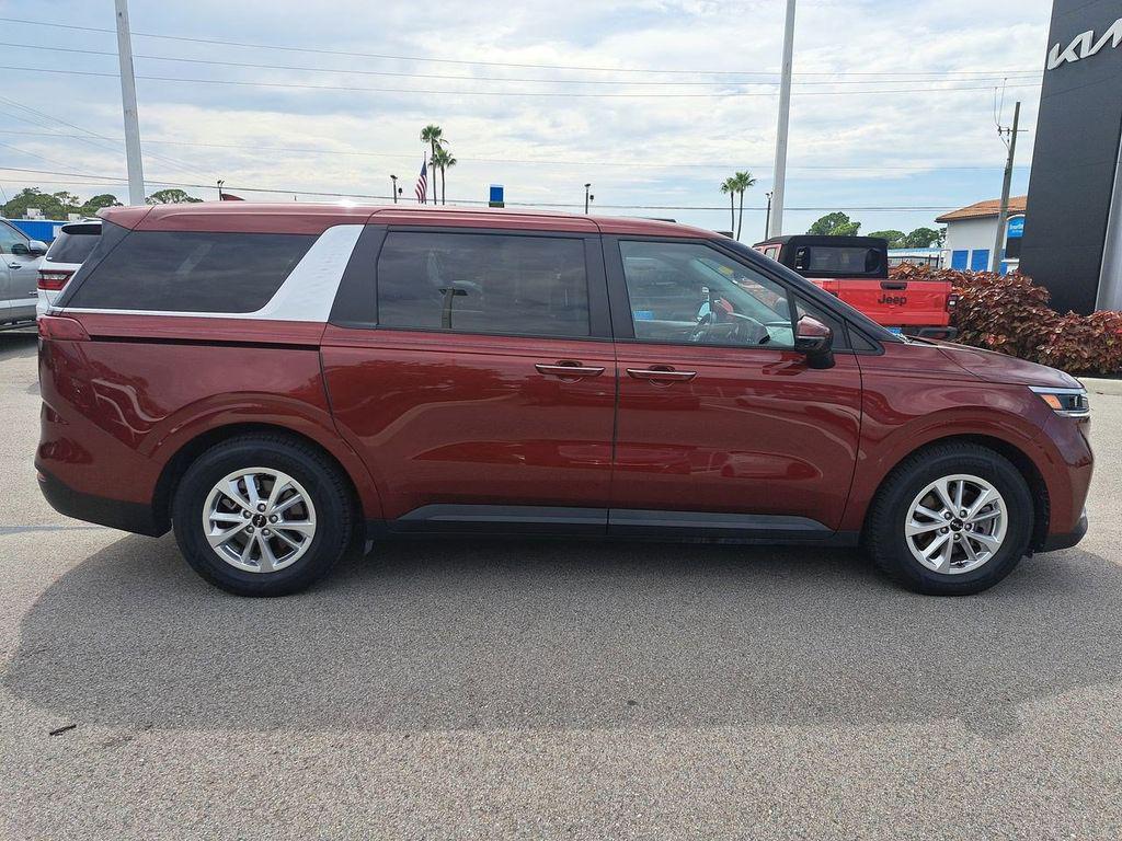 used 2024 Kia Carnival car, priced at $33,326