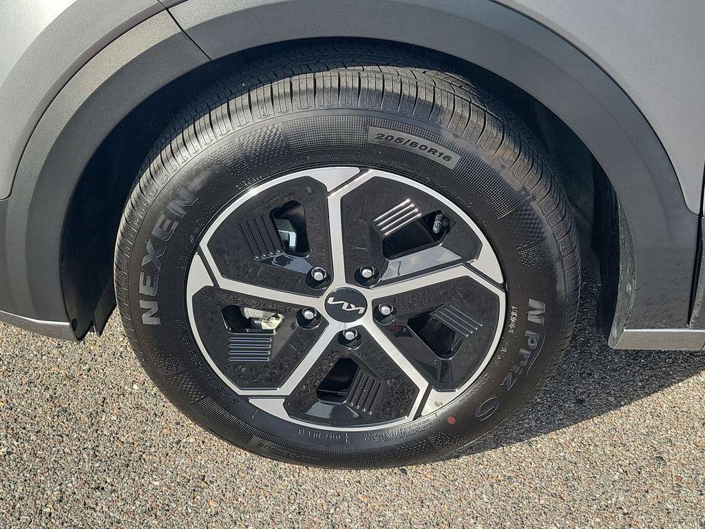 used 2025 Kia Niro car, priced at $26,397