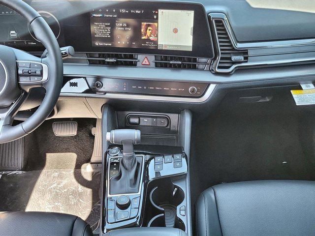 new 2025 Kia Sportage car, priced at $35,178