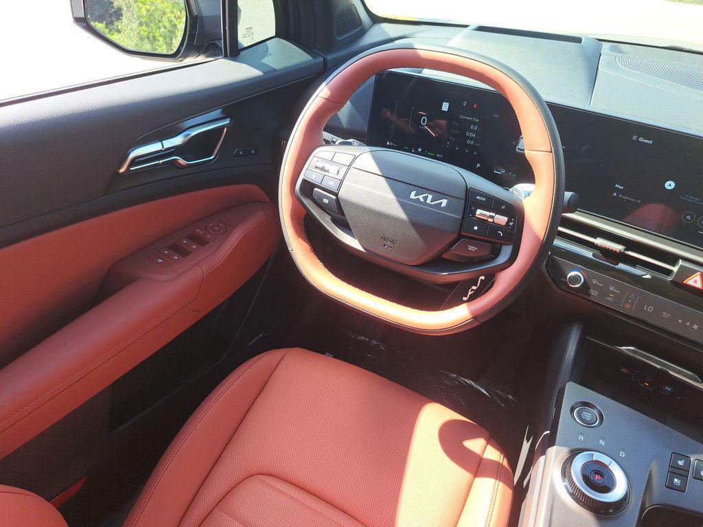 new 2026 Kia Sportage Hybrid car, priced at $39,702