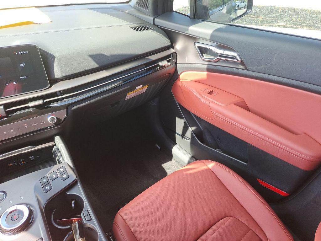 new 2026 Kia Sportage Hybrid car, priced at $39,702