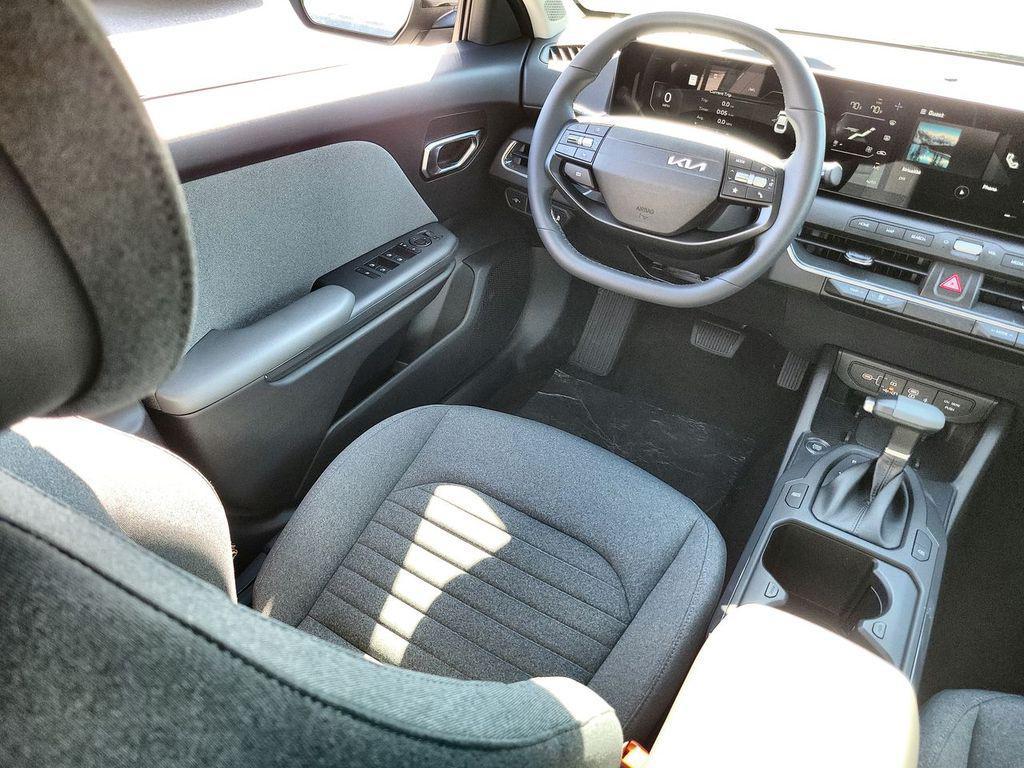new 2025 Kia K4 car, priced at $23,599