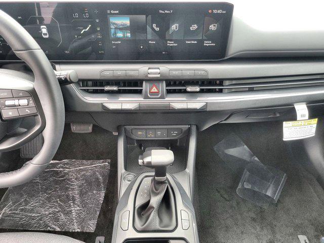 new 2025 Kia K4 car, priced at $24,073