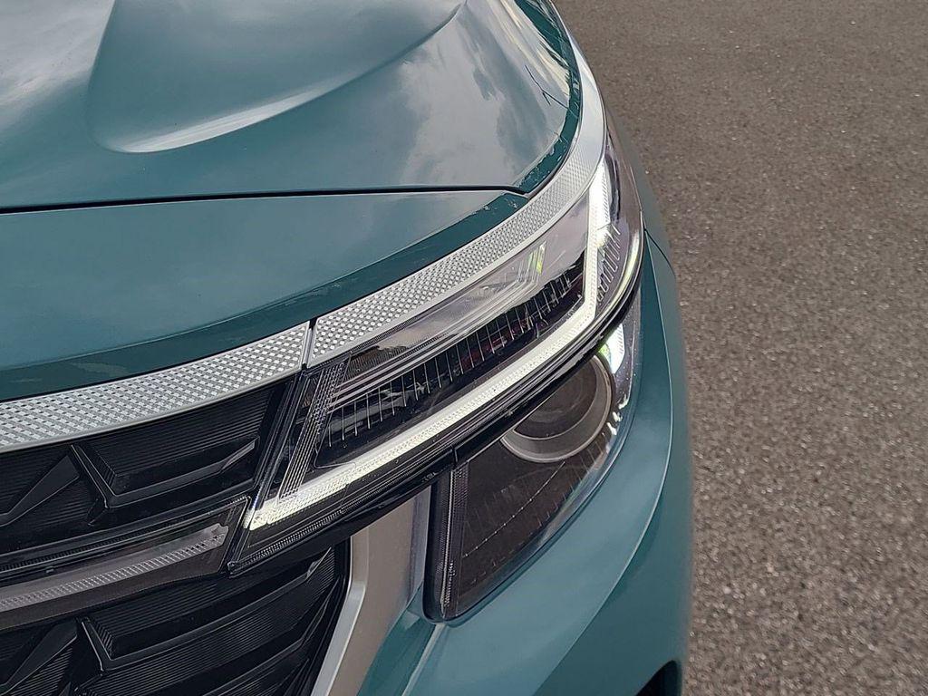 new 2026 Kia Seltos car, priced at $27,884