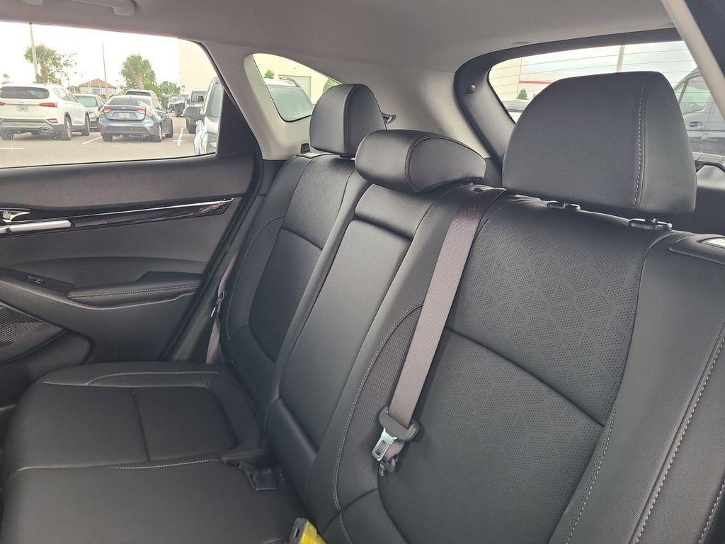 new 2026 Kia Seltos car, priced at $27,884