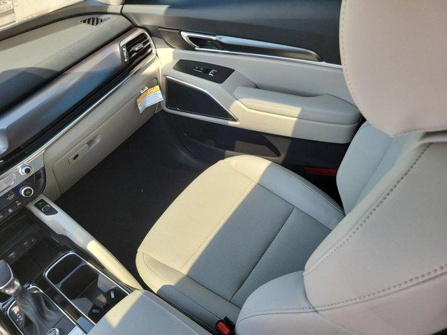 new 2025 Kia Telluride car, priced at $39,620