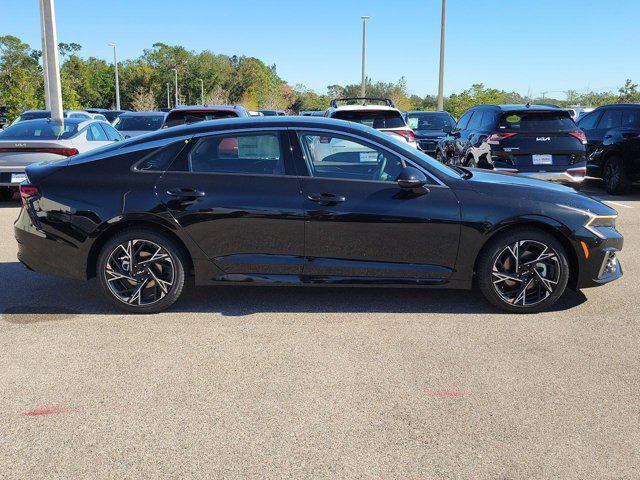 new 2025 Kia K5 car, priced at $30,253