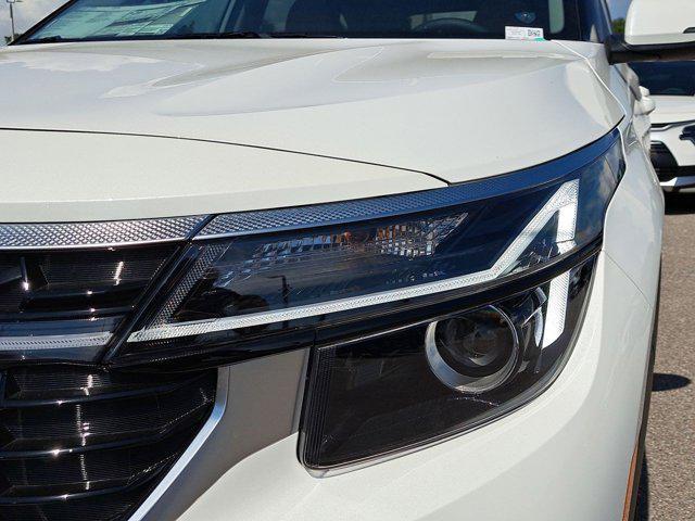new 2025 Kia Seltos car, priced at $29,612