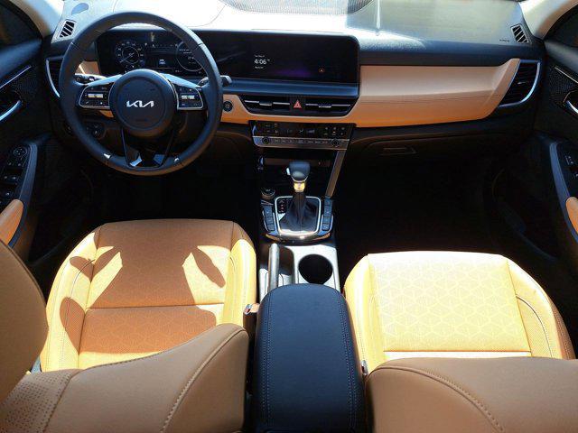new 2025 Kia Seltos car, priced at $29,612