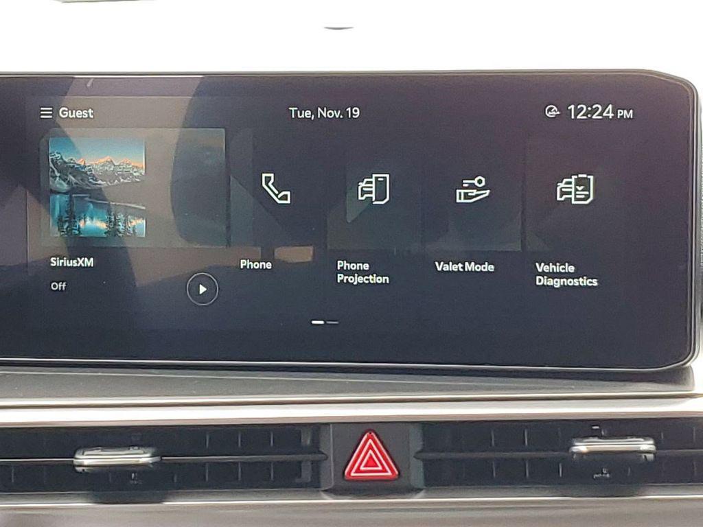 new 2025 Kia Sorento car, priced at $28,006