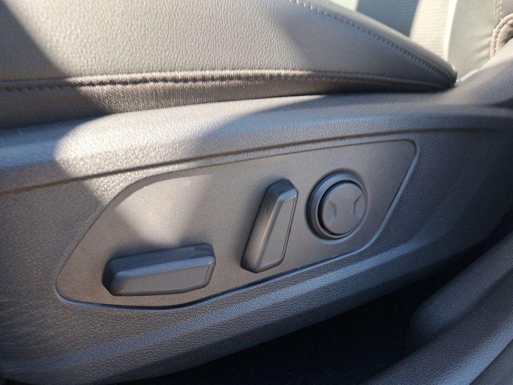 new 2026 Kia Sportage car, priced at $30,600