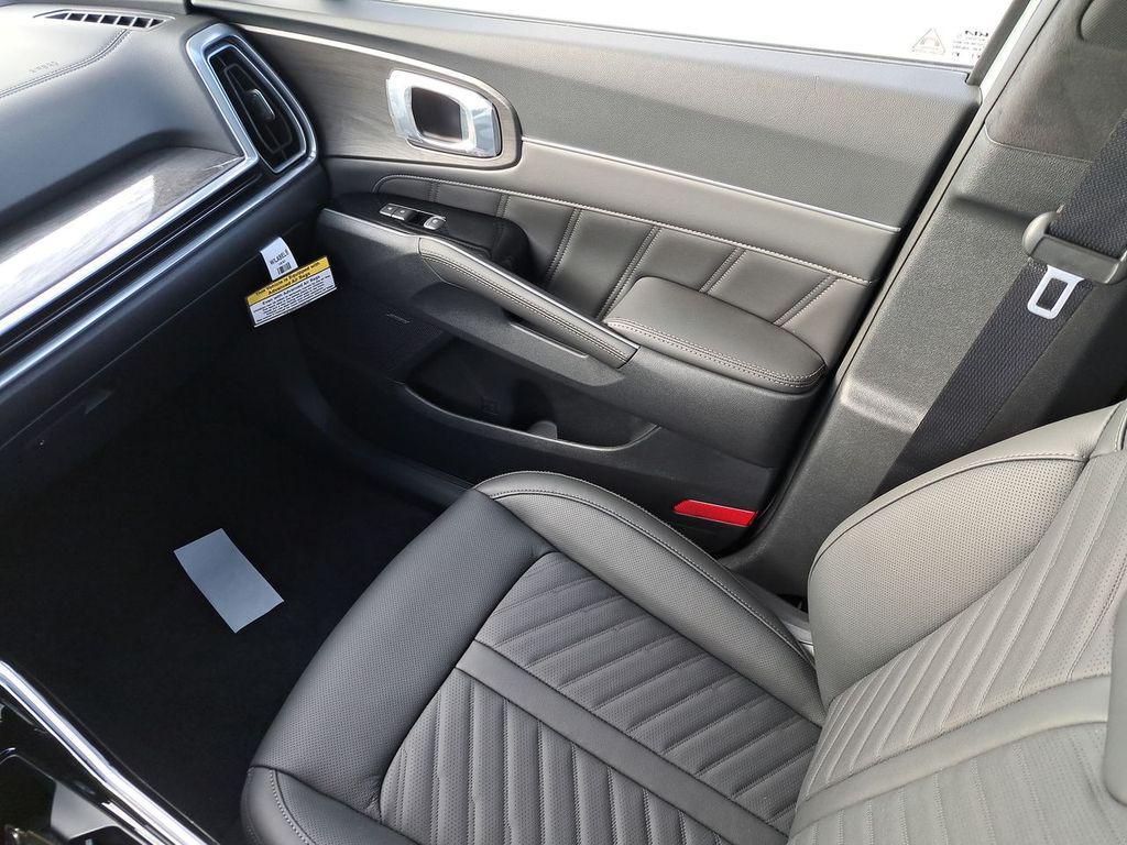 new 2026 Kia Sorento car, priced at $45,100