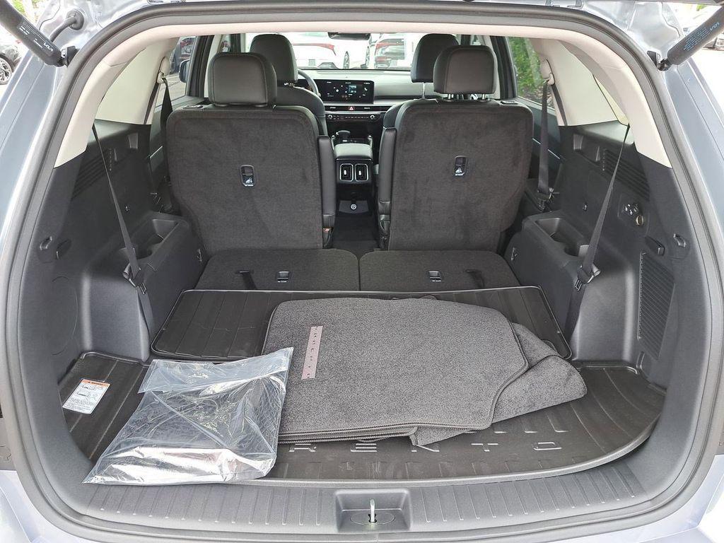 new 2025 Kia Sorento car, priced at $35,519