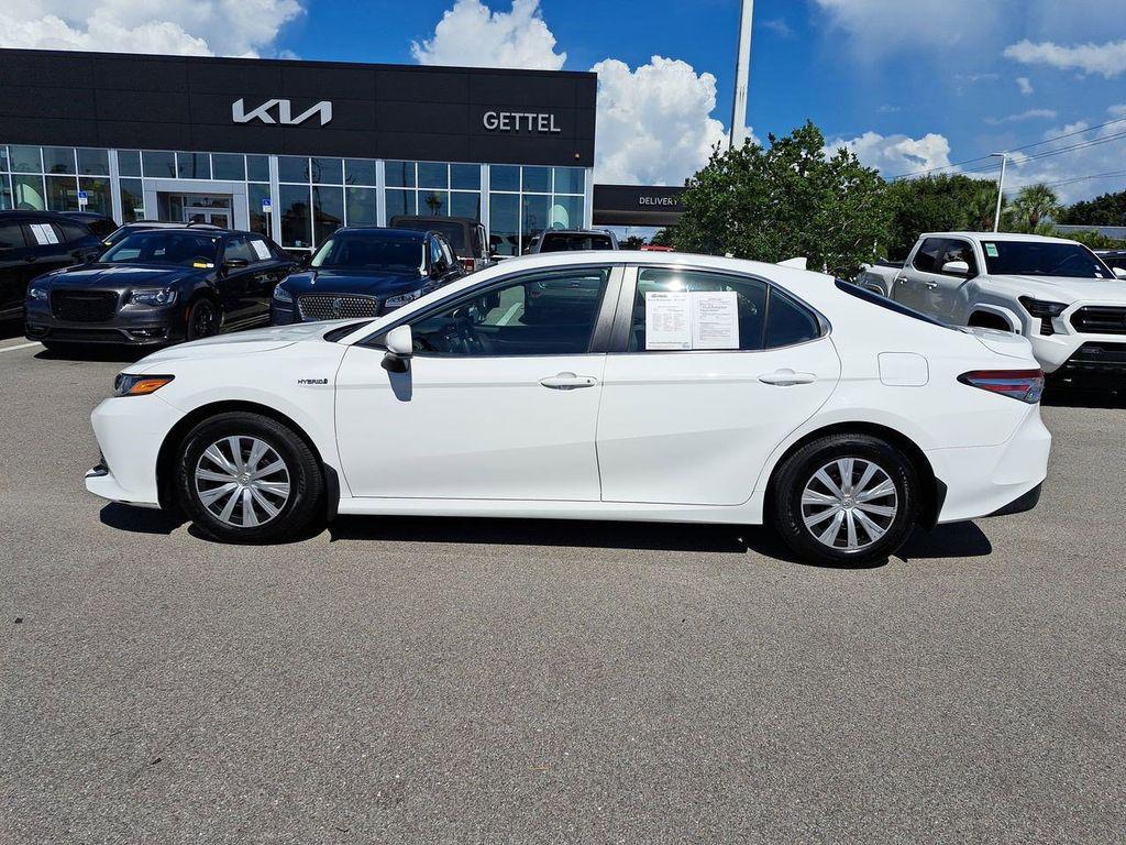 used 2019 Toyota Camry Hybrid car, priced at $19,388