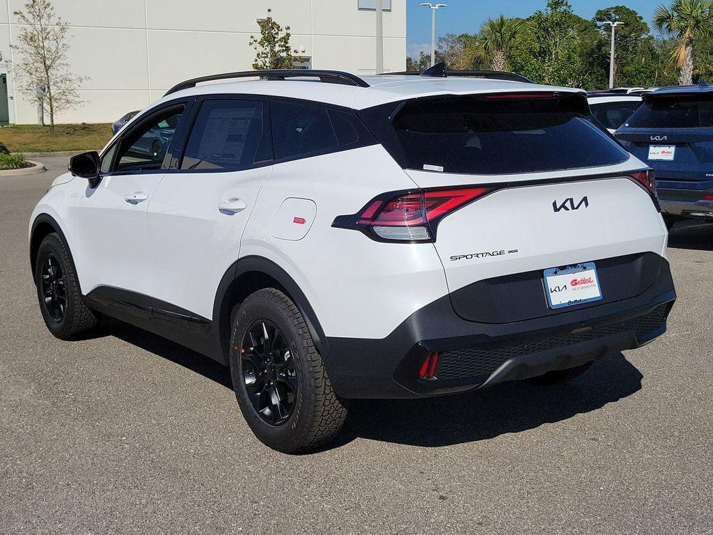 new 2025 Kia Sportage car, priced at $39,505