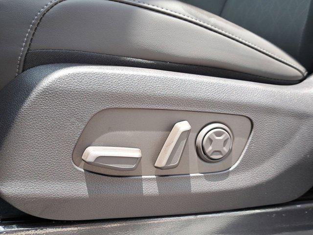 new 2026 Kia Carnival car, priced at $40,690