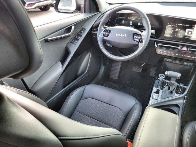new 2025 Kia Niro car, priced at $30,340