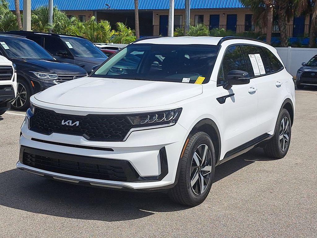 used 2023 Kia Sorento car, priced at $24,950