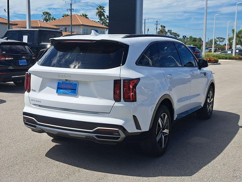 used 2023 Kia Sorento car, priced at $24,950