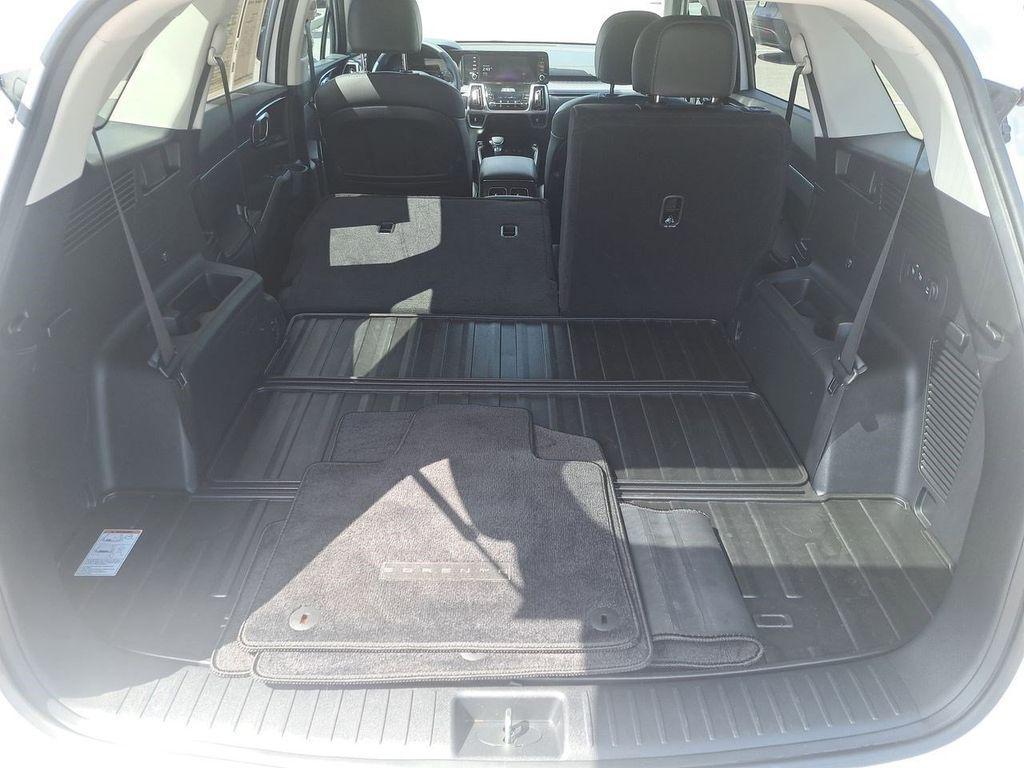 used 2023 Kia Sorento car, priced at $24,950