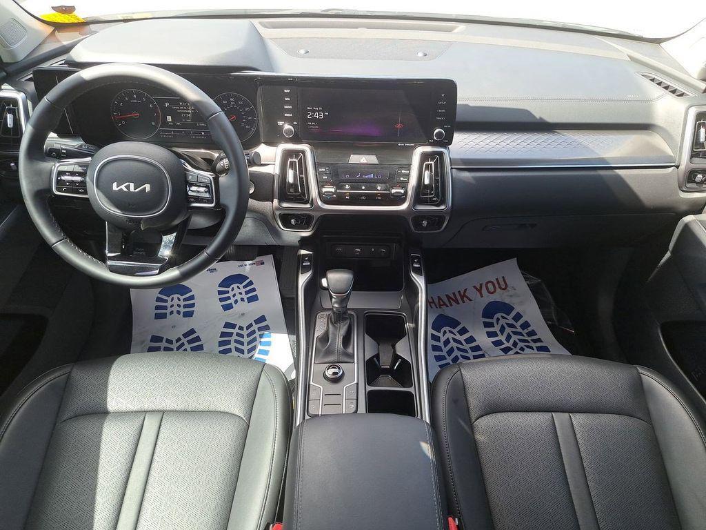 used 2023 Kia Sorento car, priced at $24,950