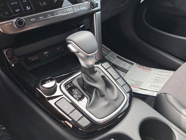 new 2025 Kia Seltos car, priced at $28,176