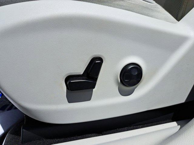 used 2019 Jeep Cherokee car, priced at $15,285
