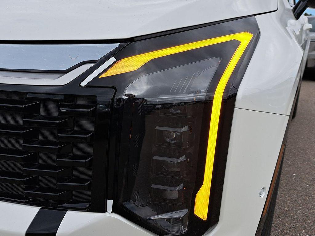 new 2026 Kia Sportage Hybrid car, priced at $40,023