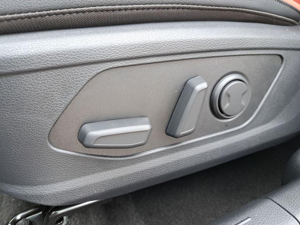 new 2026 Kia Sportage Hybrid car, priced at $40,023