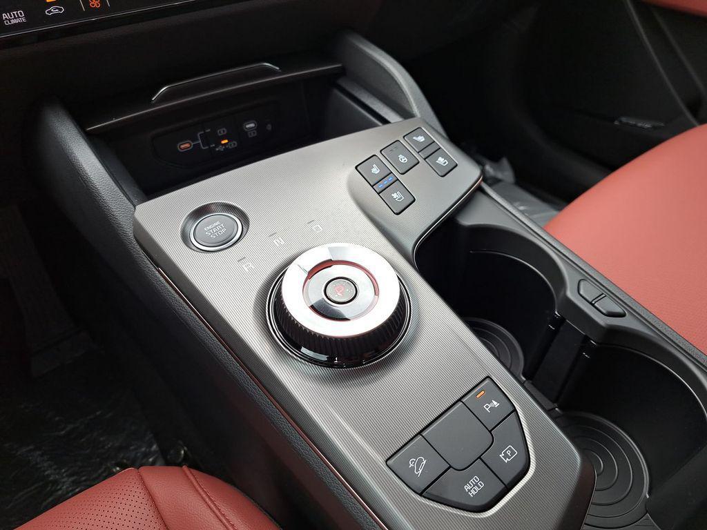 new 2026 Kia Sportage Hybrid car, priced at $40,023