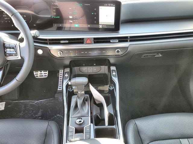 new 2025 Kia Sorento car, priced at $41,805