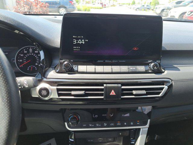 used 2023 Kia Seltos car, priced at $21,385
