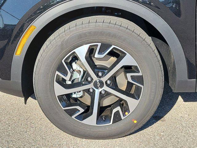 new 2025 Kia Sportage Hybrid car, priced at $34,048