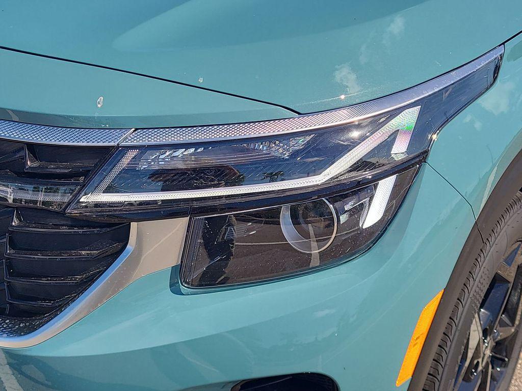 new 2026 Kia Seltos car, priced at $26,817