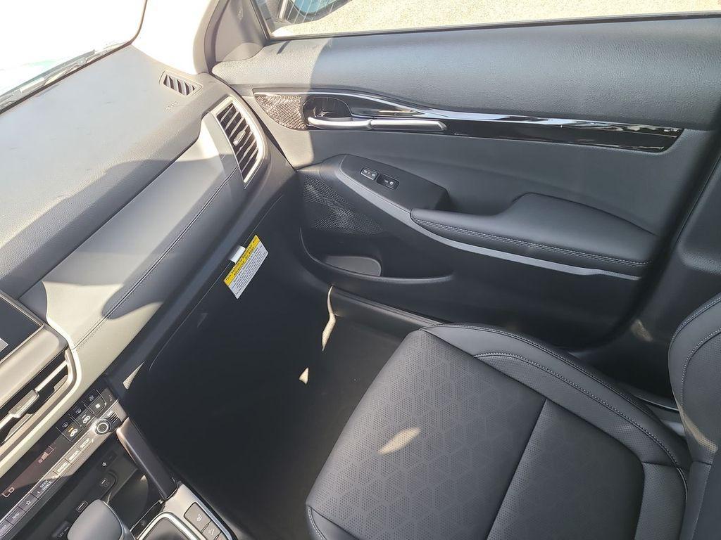 new 2026 Kia Seltos car, priced at $26,817