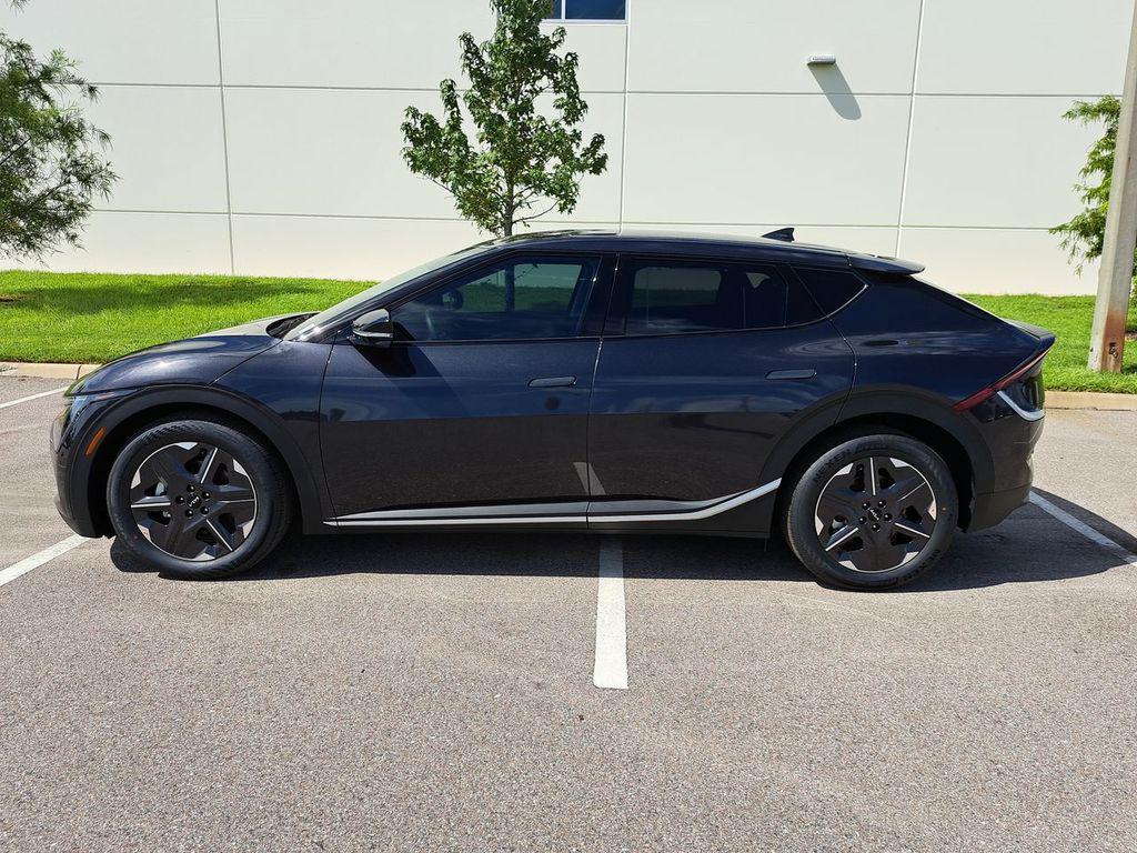 new 2025 Kia EV6 car, priced at $31,492