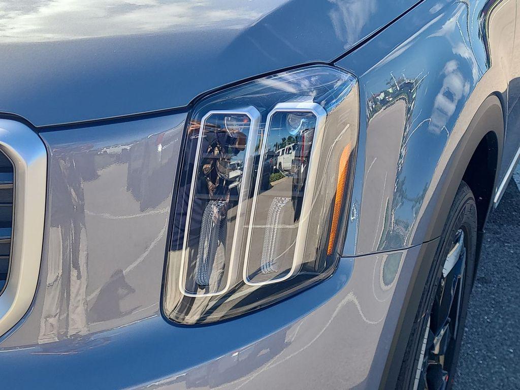 new 2025 Kia Telluride car, priced at $37,917