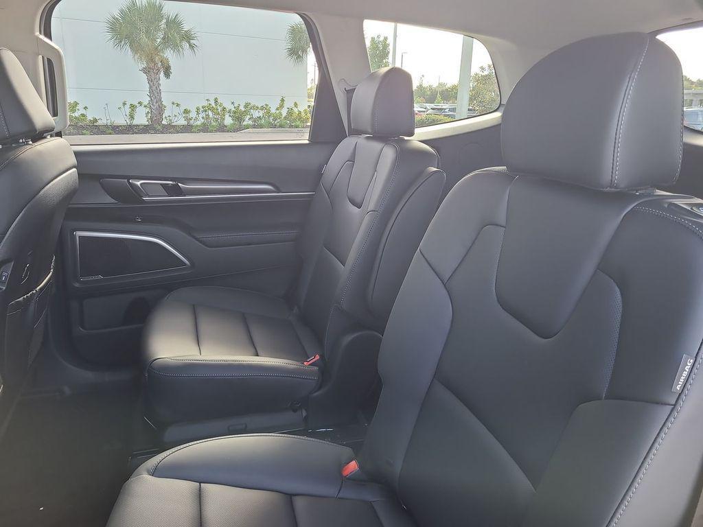 new 2025 Kia Telluride car, priced at $37,917
