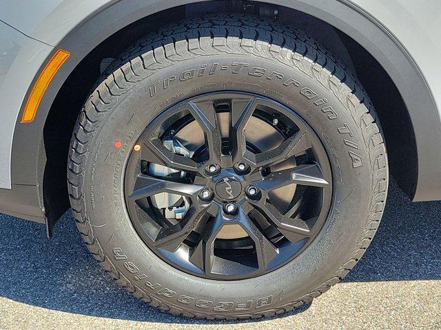 new 2025 Kia Sportage car, priced at $38,242