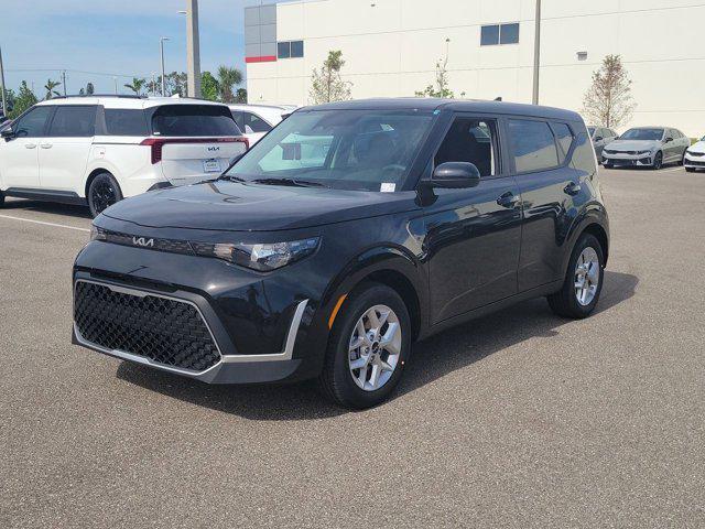 new 2025 Kia Soul car, priced at $20,502