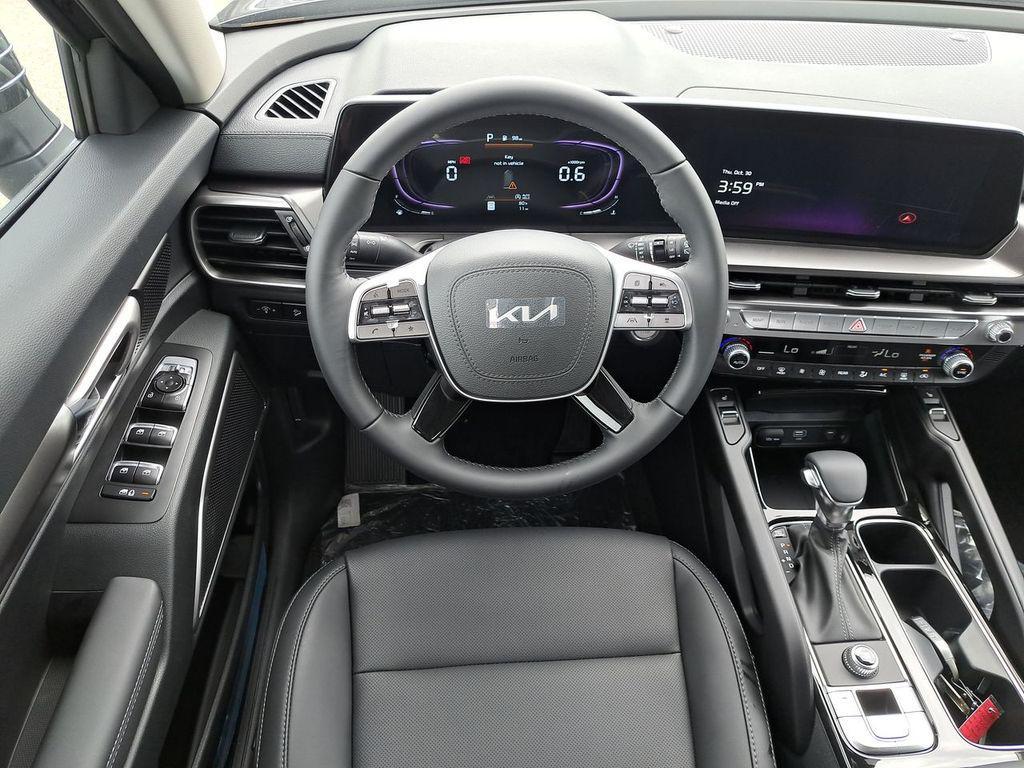 new 2025 Kia Telluride car, priced at $40,185