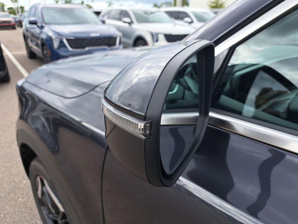 new 2025 Kia Telluride car, priced at $40,185