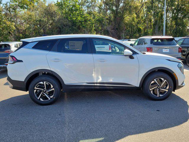 new 2025 Kia Sportage Hybrid car, priced at $30,718