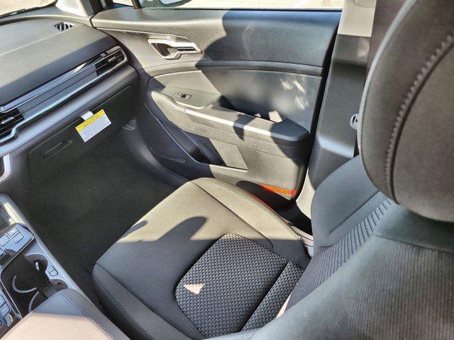 new 2025 Kia Sportage Hybrid car, priced at $30,718