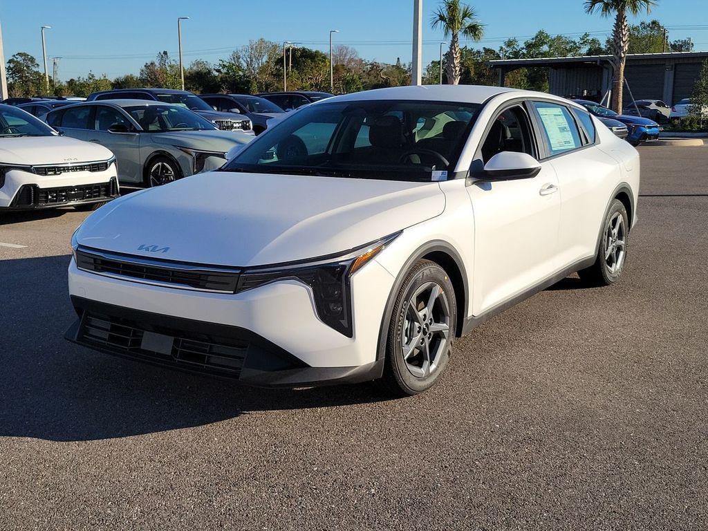 new 2025 Kia K4 car, priced at $23,157