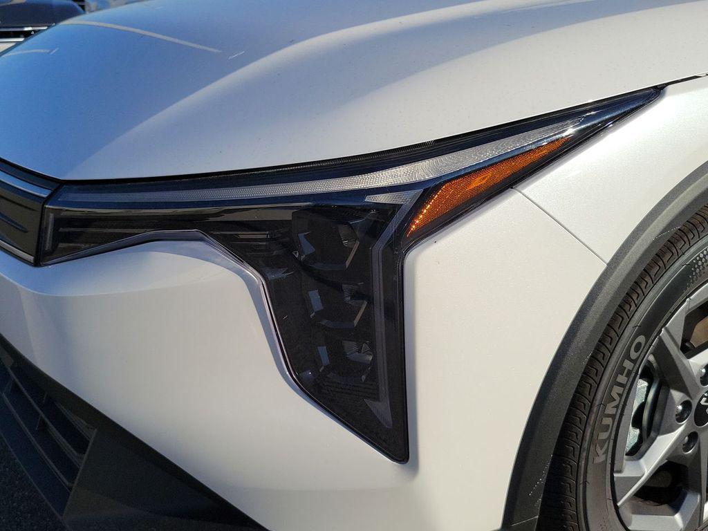 new 2025 Kia K4 car, priced at $23,157