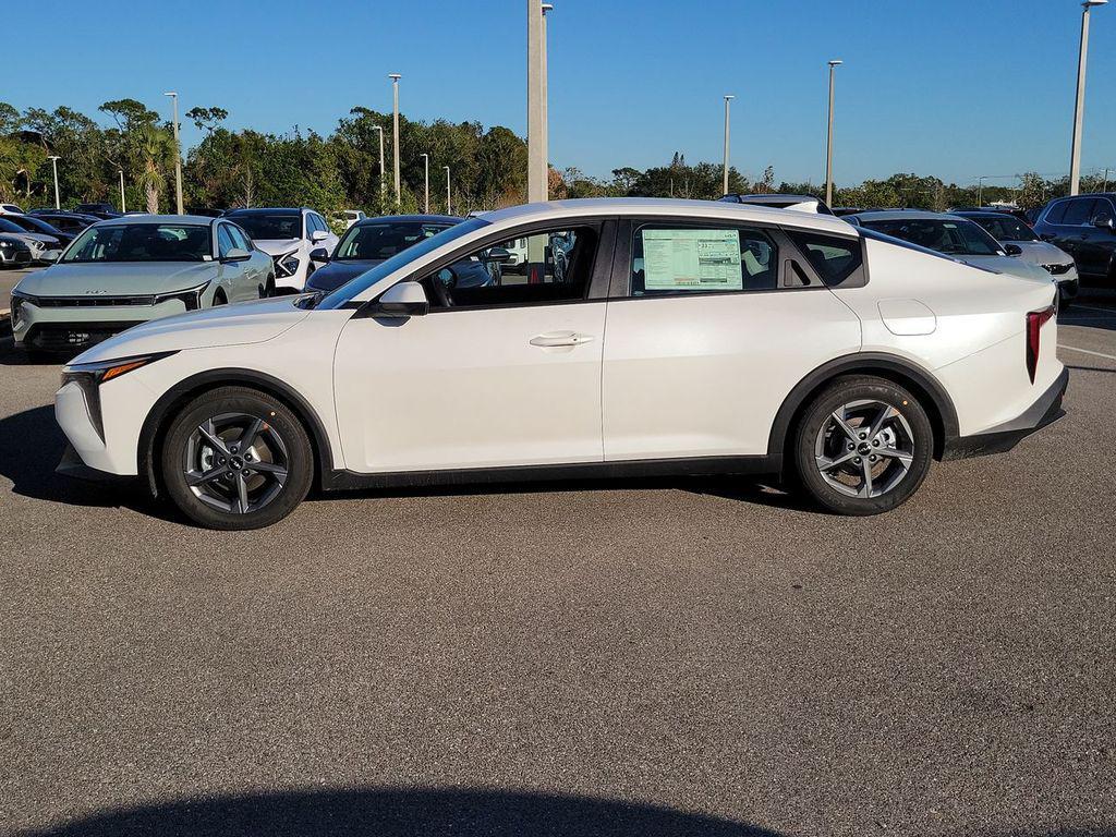 new 2025 Kia K4 car, priced at $23,157