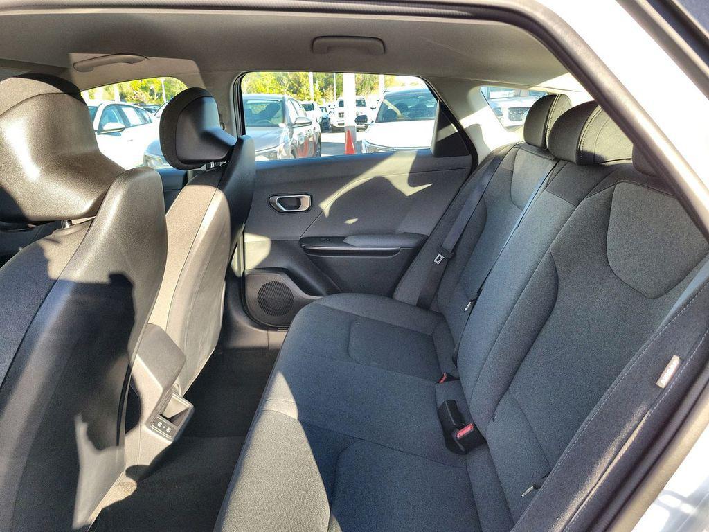 new 2025 Kia K4 car, priced at $23,157