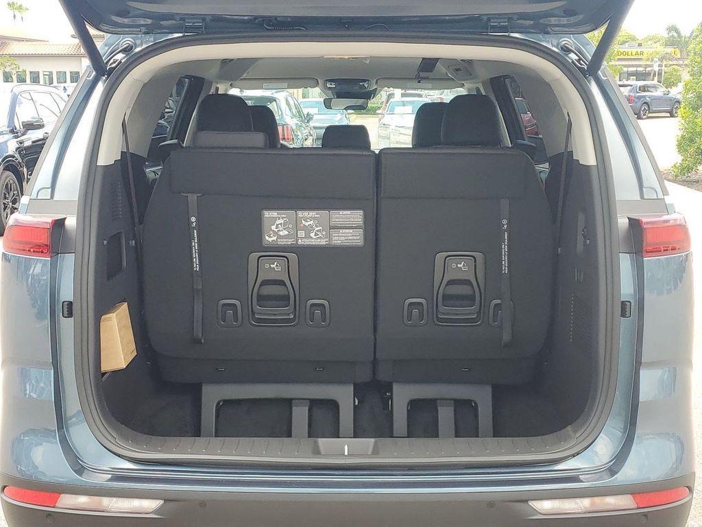 used 2024 Kia Carnival car, priced at $37,744